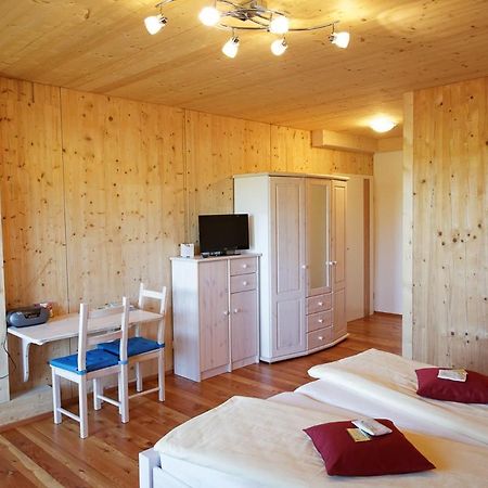 Hildegard Naturhaus Kirchberg bei Mattighofen Exteriör bild